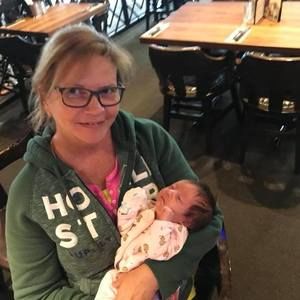 Meet your Posher, Debbie